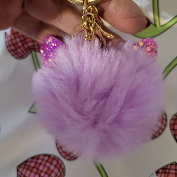 New Owl Keychains 1 White 1 Lavender - Picture 5 of 8
